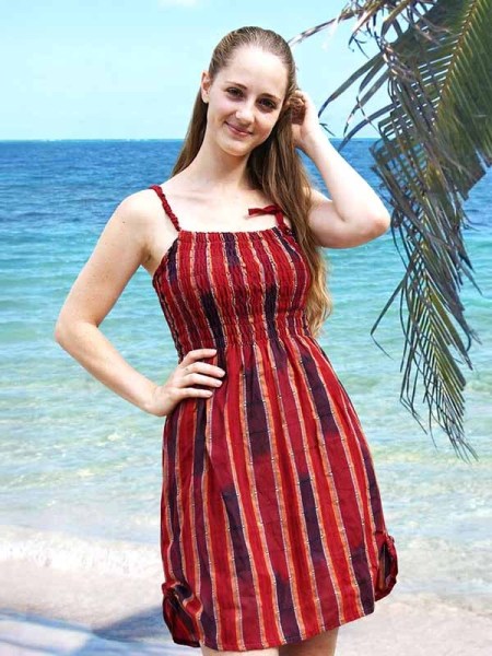 Boho-Strandkleider-und-Sommerurlaub